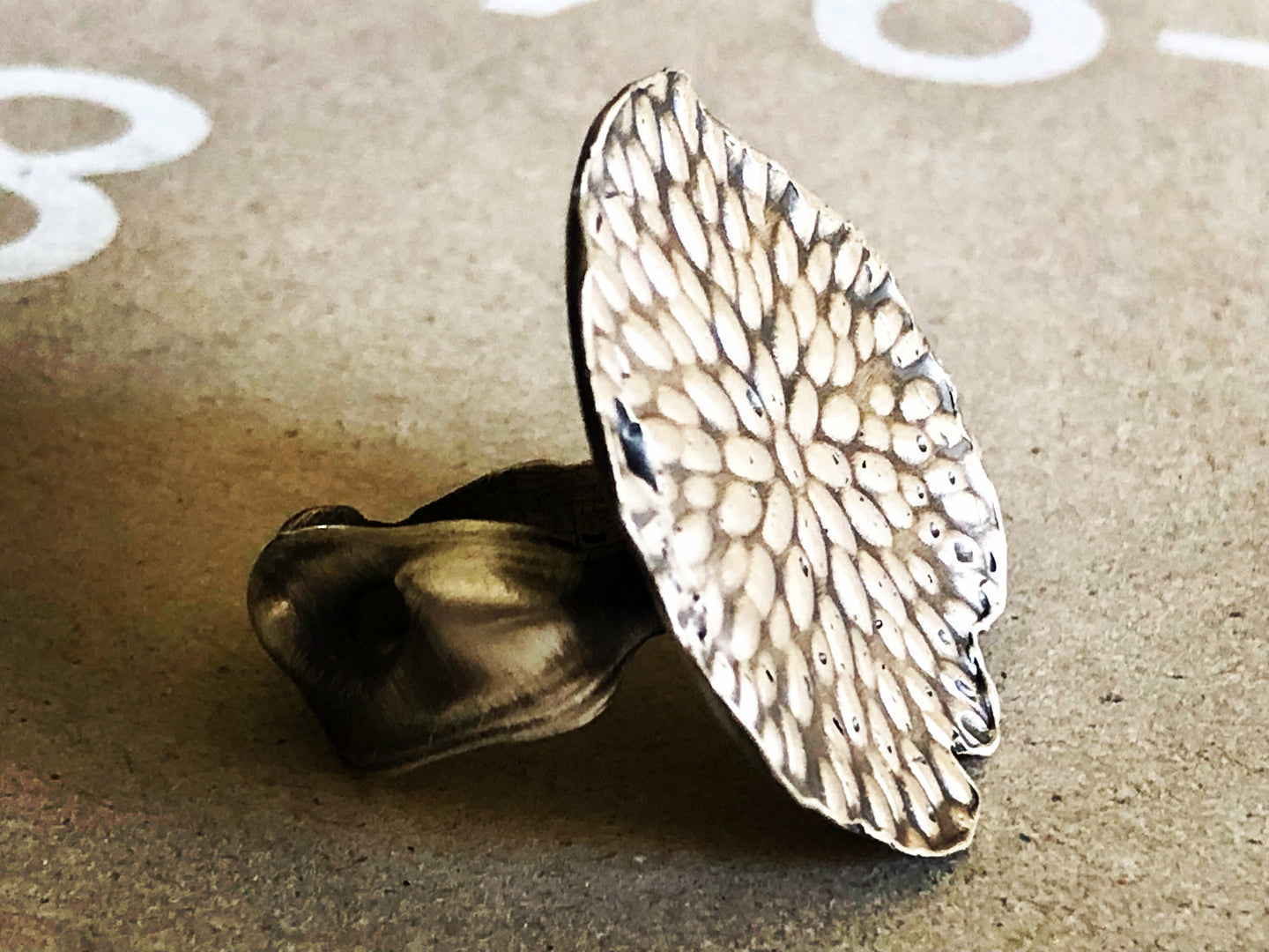 Anillo de plata