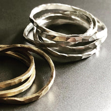 Cargar imagen en el visor de la galería, anillos múltiples, oro/ plata
