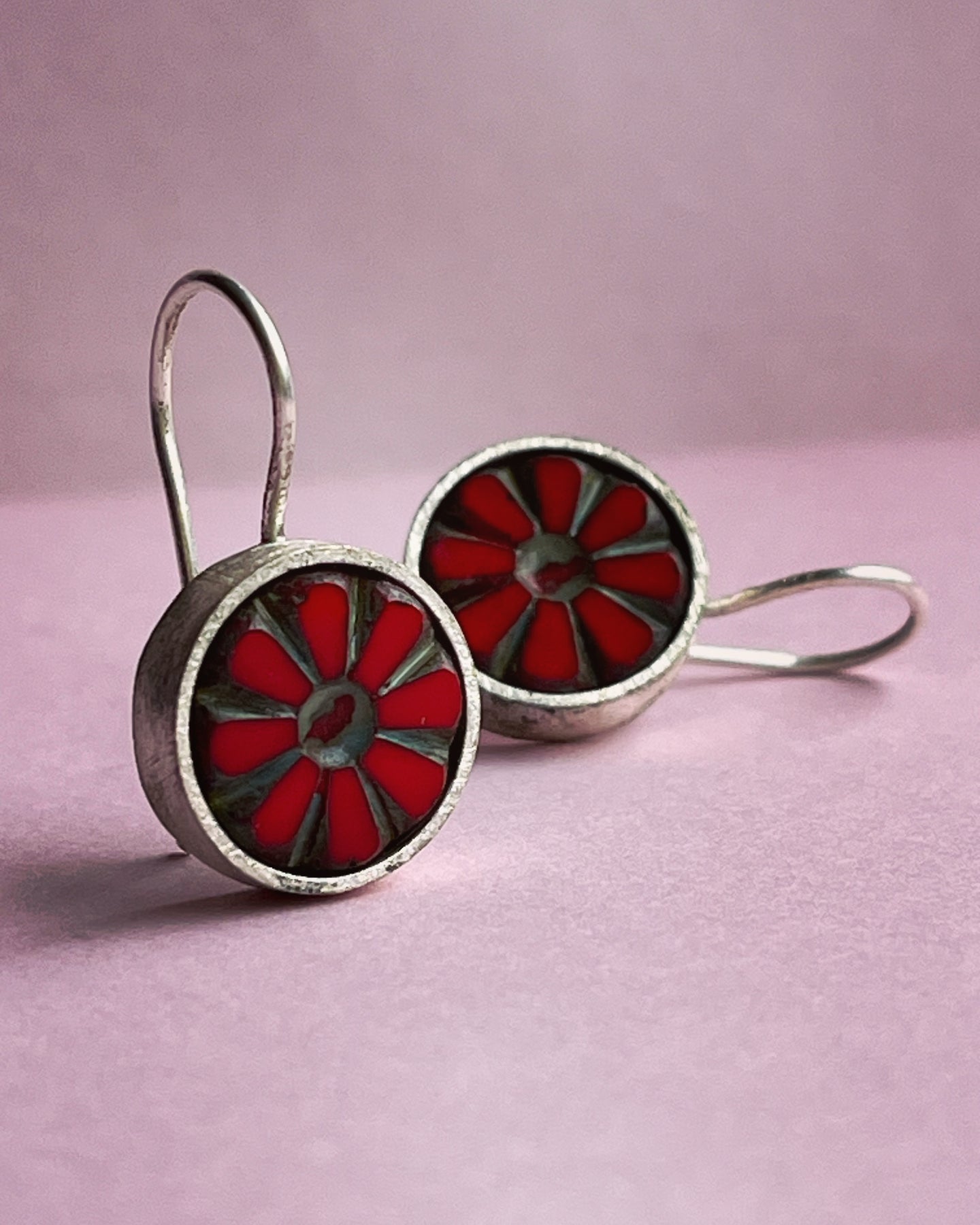 aros cristal checo rojo