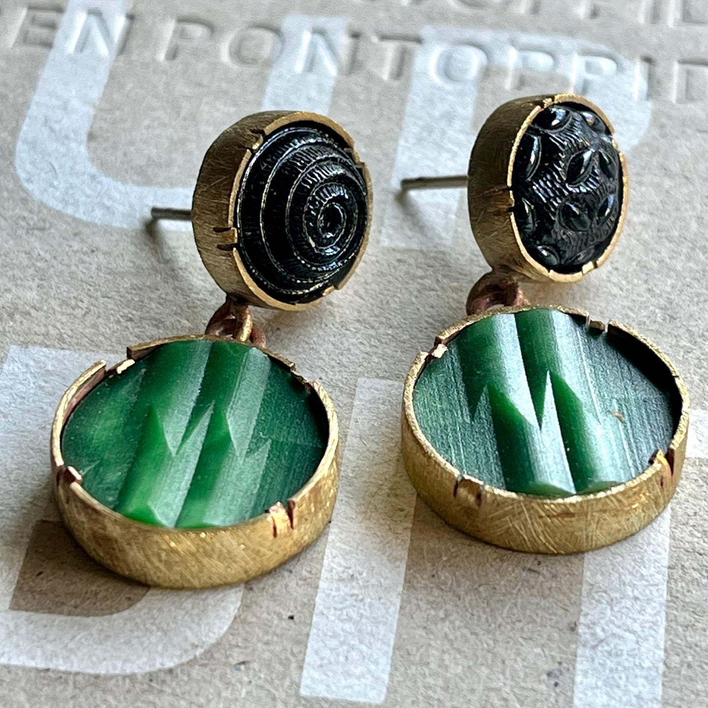 aros bronce y botones