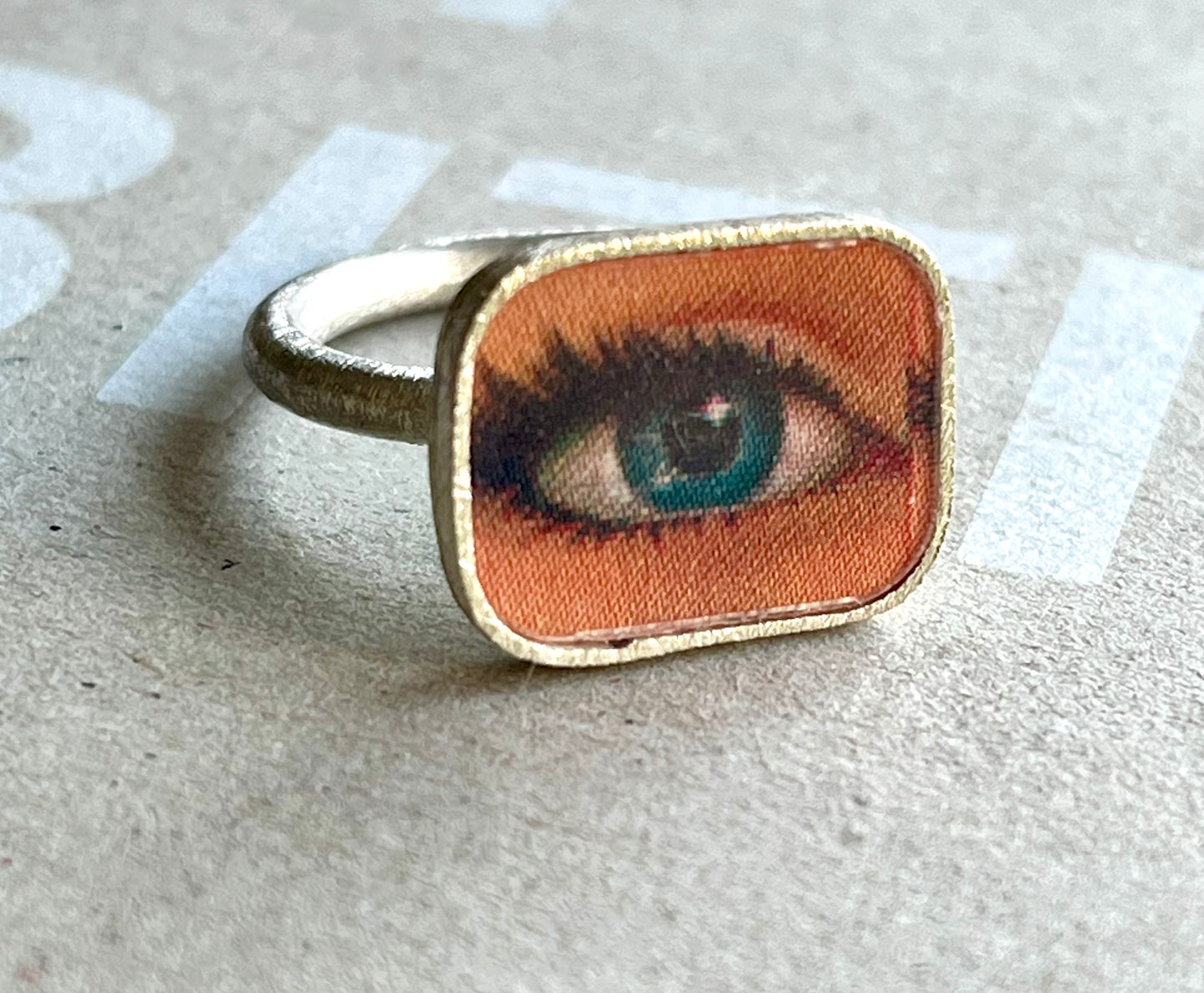 anillo holograma