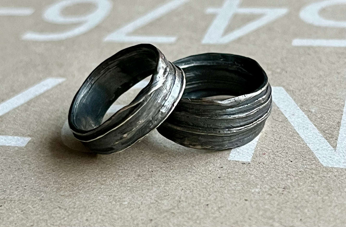 anillos plata oxidada