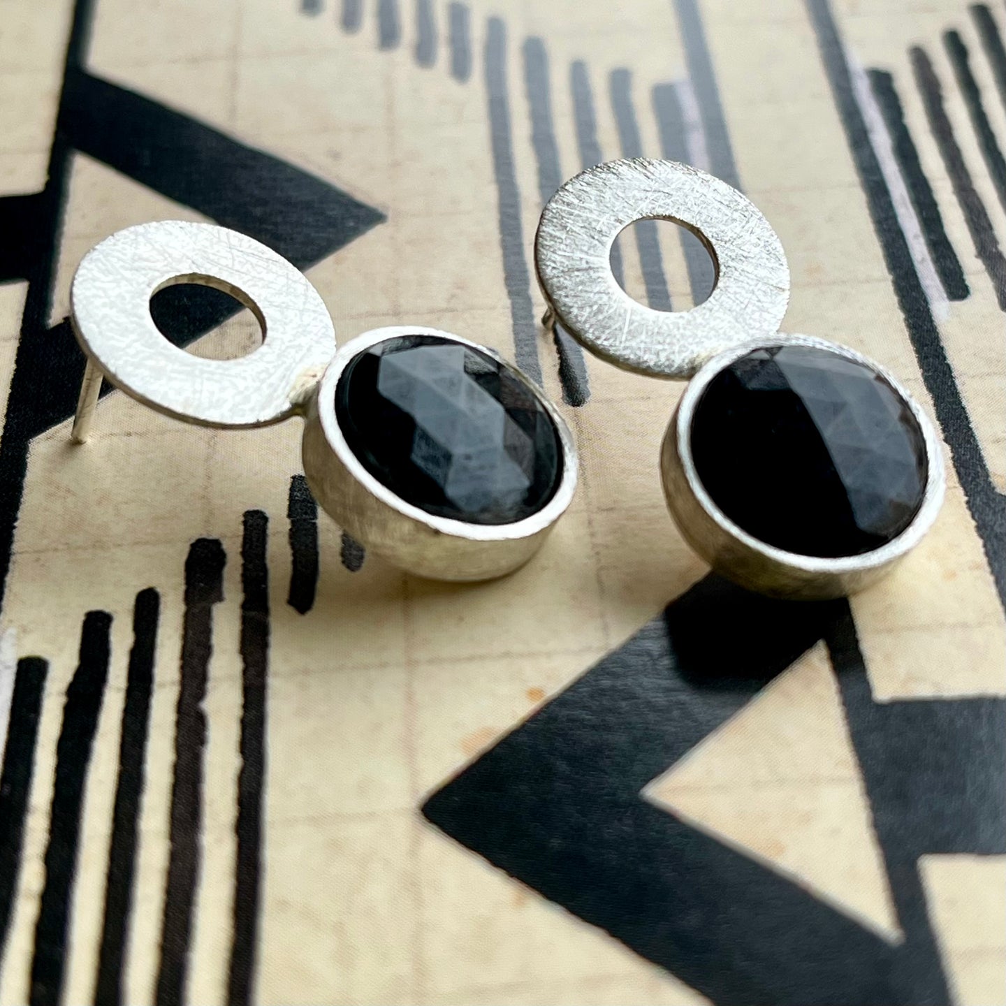 botones vintage azabache
