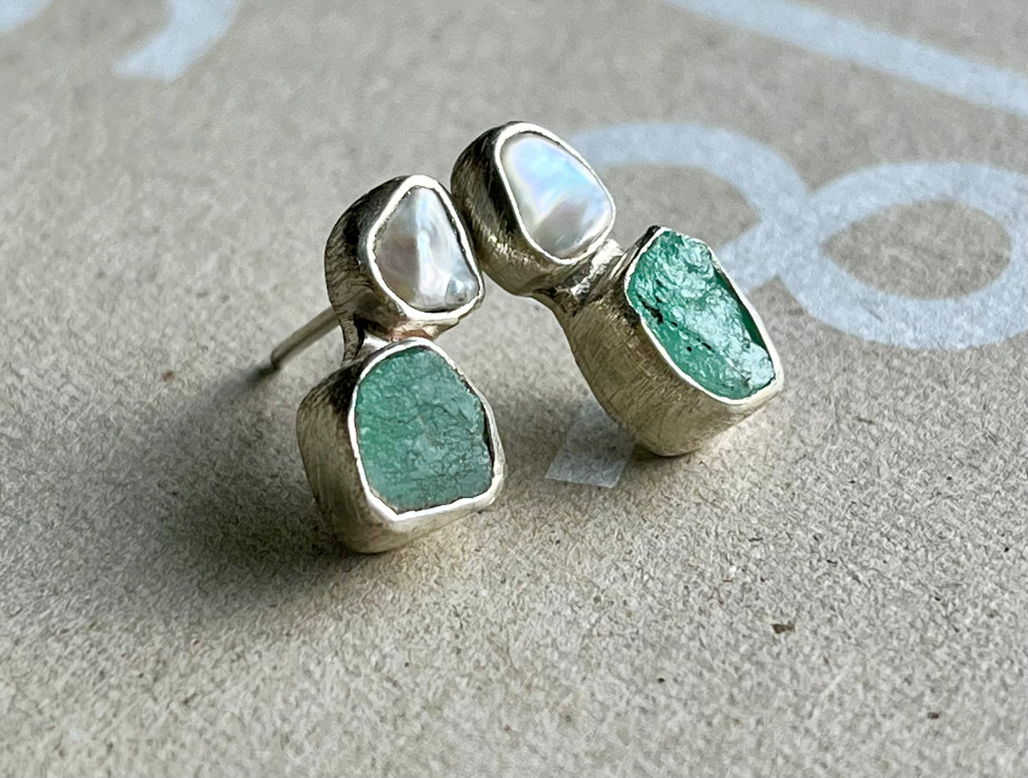 aros perlas y esmeraldas