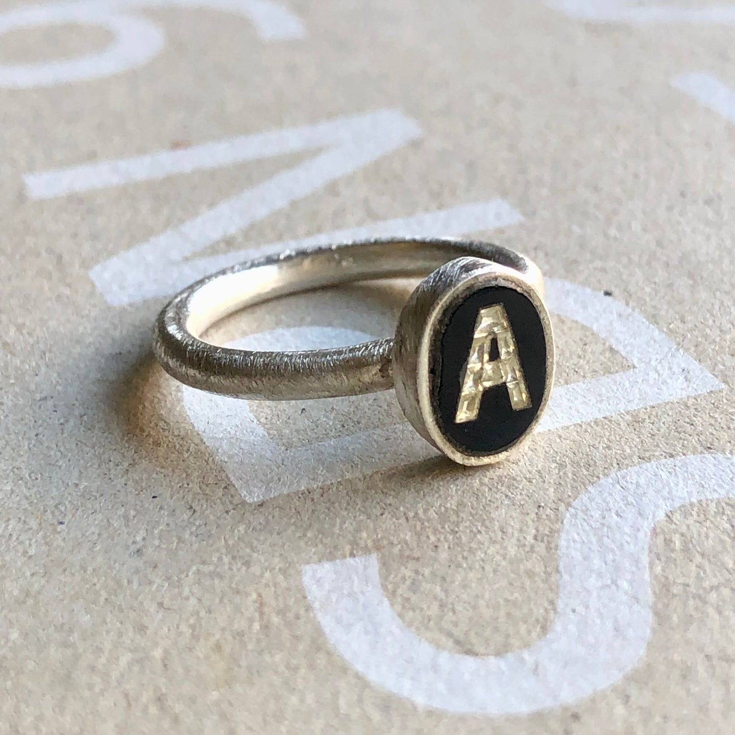 anillo cristal checo