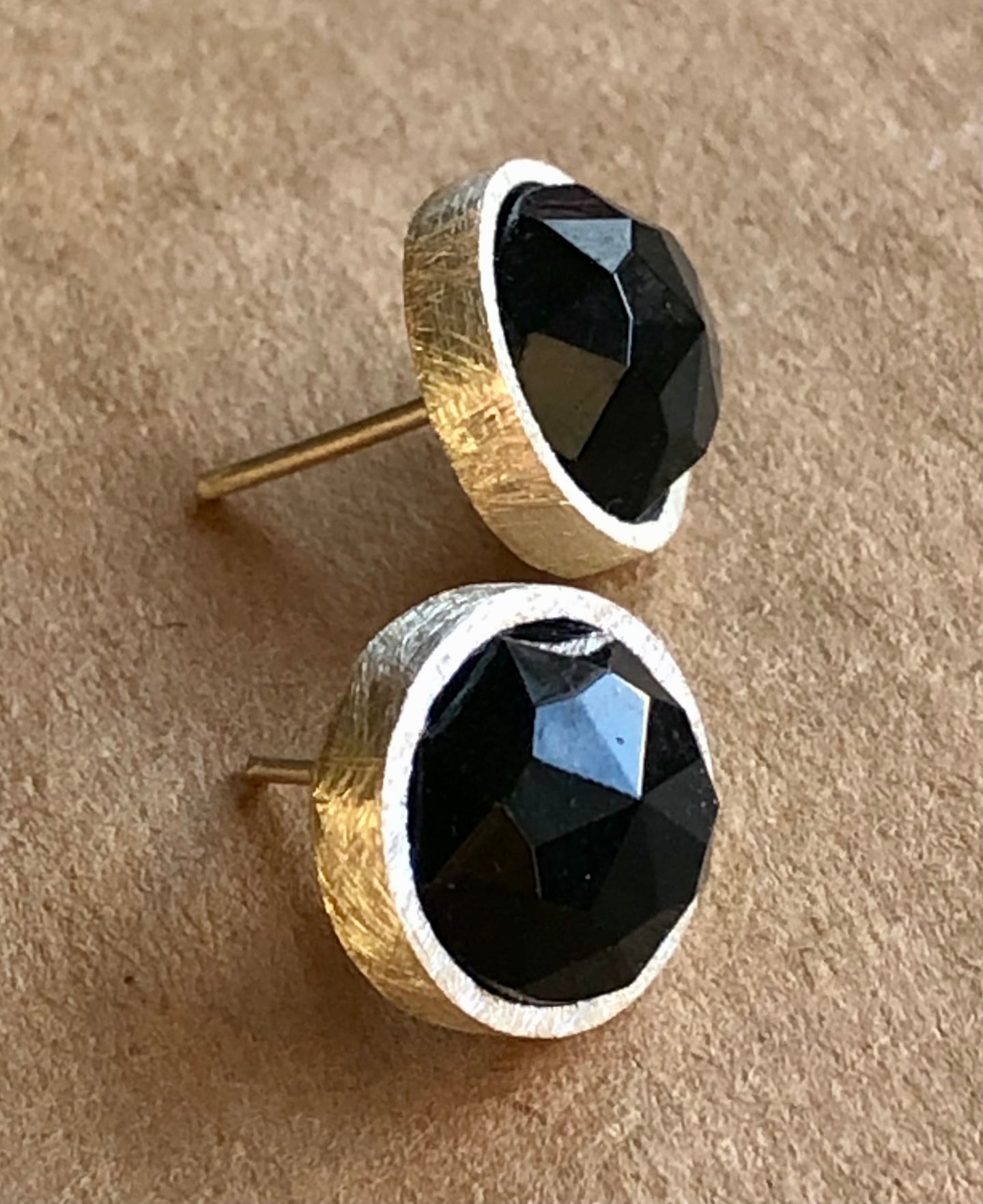 aros azabache