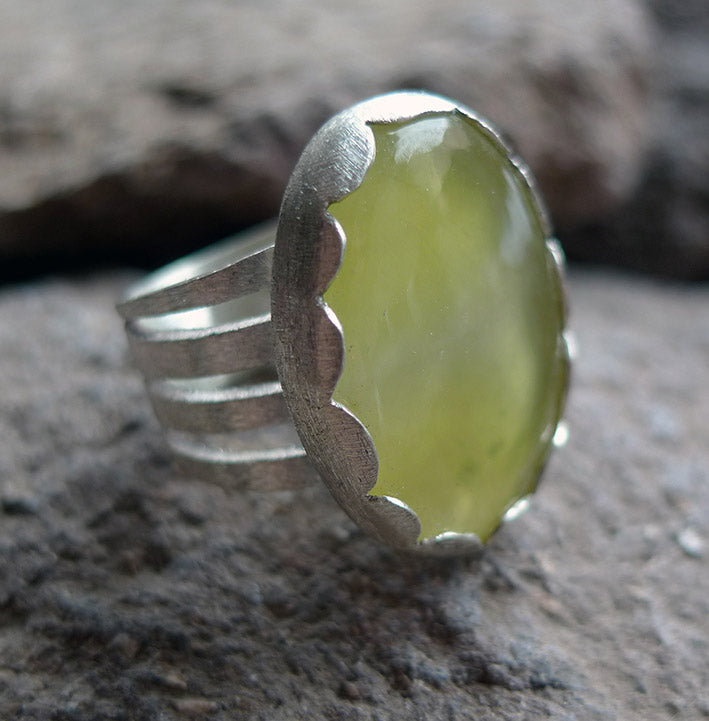 anillo prenita