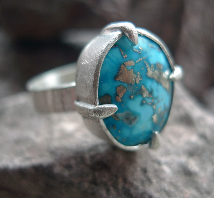Anillo con turquesa